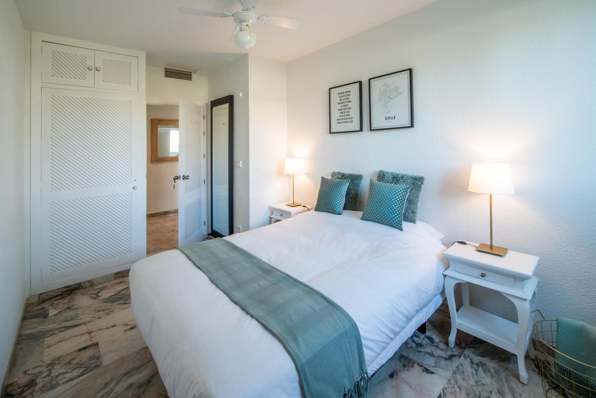 Hotel B&B Casa Arena Sevilla 托马雷斯 外观 照片