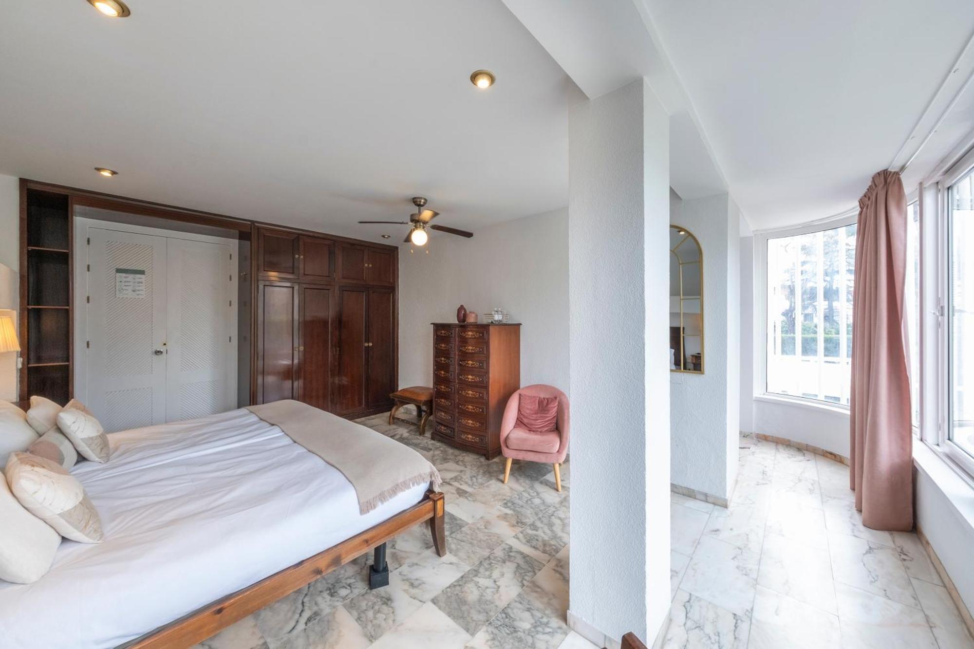 Hotel B&B Casa Arena Sevilla 托马雷斯 外观 照片