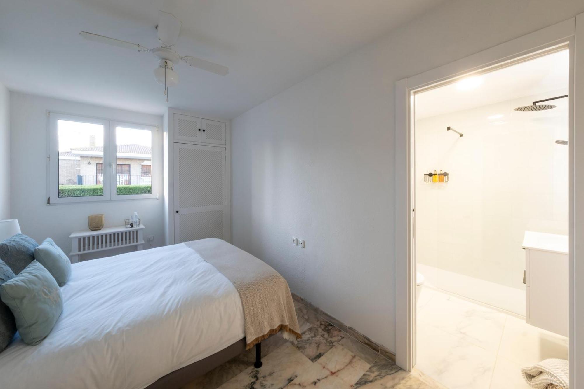 Hotel B&B Casa Arena Sevilla 托马雷斯 外观 照片